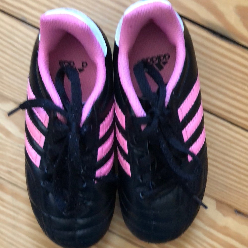 Girls cleats - Picture 5 of 5